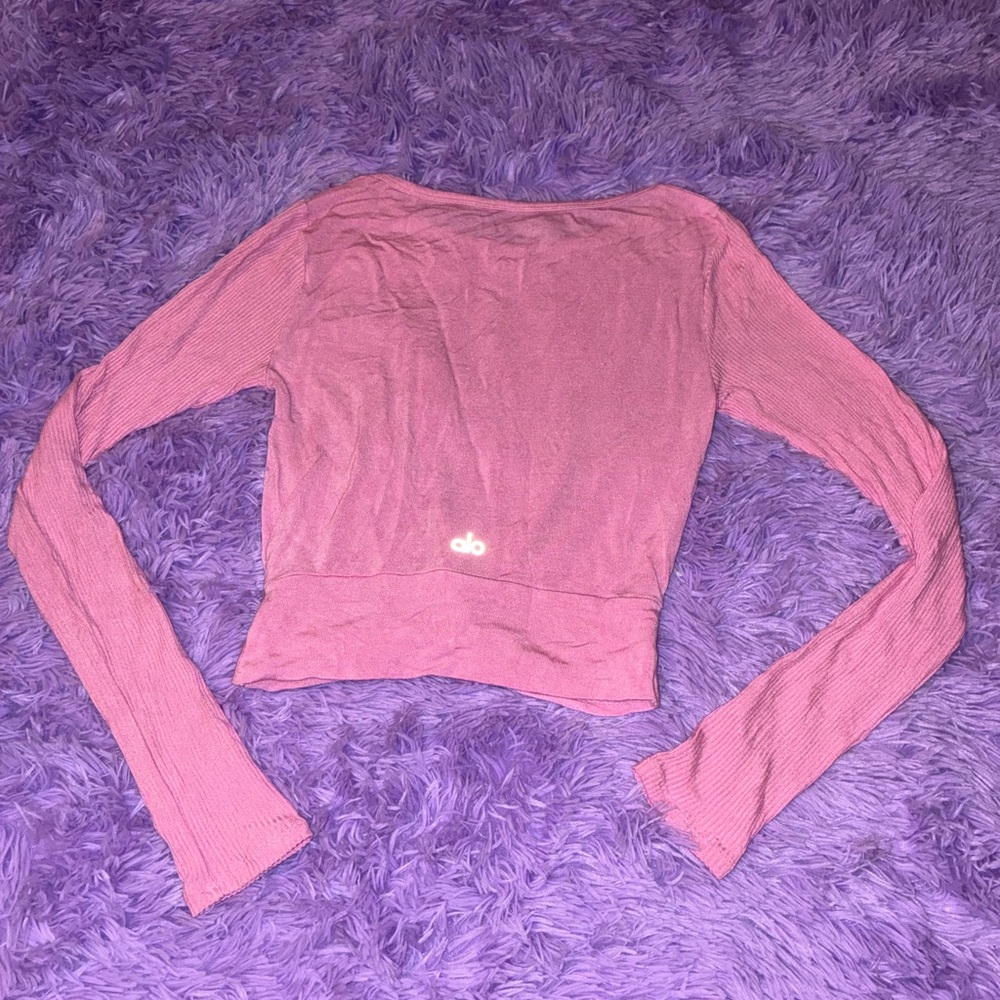 Alo pink long sleeve cropped shirt ribbed